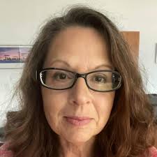 What are some good ways to meet new people and find exciting things to do  in Houma, Louisiana?