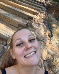 Jessica Ploof's Instagram, Twitter & Facebook