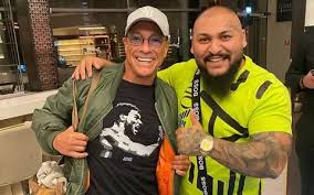 + add or change photo on imdbpro ». Jean Claude Van Damme A Petrecut Cu Dani Mocanu Ce DedicaÈie I A FÄcut CantÄreÈul Galerie Foto Stiri Vedete Si Evenimente Viva Ro
