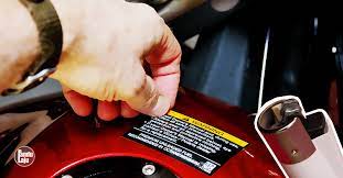 Contoh jika anda menukar cermin kereta myvi harganya adalah sekitar rm600 sahaja, tetapi coverage yang diambil hanyalah rm500, maka keluarkanlah rm100 untuk top up. Apanakbuat Tip Tanggalkan Pelekat Motosikal Tanpa Kesan