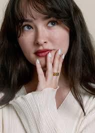 Jewelry & Accessories