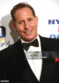 71 Mark Valinsky Photos & High Res Pictures