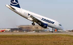 Actualizarea ofertelor de bilete de avion tarom se realizeaza la 4 ore. Scandal La Tarom DouÄƒ Avioane Au Pus Pasagerii In Pericol Click Mobile