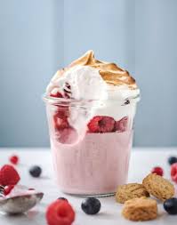 Mousses Aux Framboises Meringuees Recette Mousse Framboise Mousse Fruit Mousse De Fruits Rouges