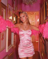 Jessica Belkin Nicky Ricky Dicky Dawn Jessica Celebs Style Shopstyle is where fashion happens.