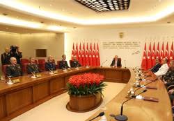 123 isim arasında tarikat evindeki cübbeli takkeli tuğamiral mehmet sarı da var. Hedef 2021 Yas