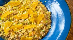 C'è chi la mangia tal quale, a fettine marinate in olio, ma come g.b.gali. Cos E La Bottarga E Come Cucinarla Chef In Camicia