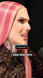 😳 GUYS OR GIRLS⁉️🏳️‍🌈 #pansexual #jeffreestar #impaulsive #podcast  #loganpaul