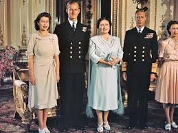 Queen Elizabeths Family Tree - Parade