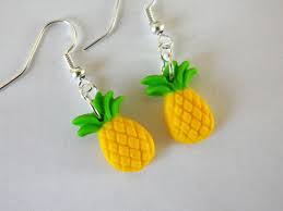 Boucles D Oreilles Ananas Fruit Jaune Et Vert Perles Ete Boucles D Oreille Par F Creations En Argile Bricolages En Argile Et Polymere Bijoux En Pate Polymere