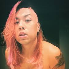 It looks like they made a funko pop of me😜 Here's an old photo for  reference!