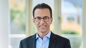 David Rosch's Instagram, Twitter & Facebook