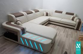 Pin Von Nativo Mobel Schweiz Auf Designer Sofas Von Nativo In 2020 Sofa Design Modernes Ledersofa Upcycelte Mobel