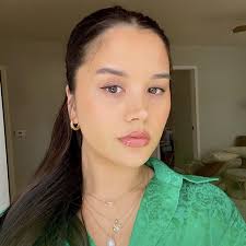 Isabel Simpson and Elijah Miller's Wedding Website