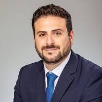 100+ perfiles de «Stirpe»