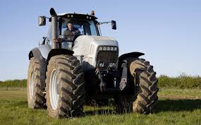 Maybe you would like to learn more about one of these? Jeremy Clarkson Has Bought A New Lamborghini Tractor
