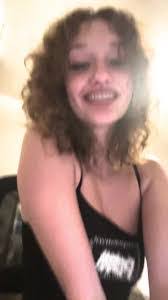 Lily Dutton's Instagram, Twitter & Facebook