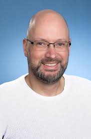 Das Team von Froidevaux: Ihr Experten für Badmöbel