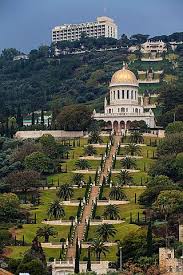 Templo Bahai Y El Jardin En Cascada Por Las Laderas Del Monte Carmelo En Haifa Israel Tourist Destinations Photo Places