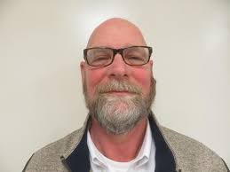 DL Martin honors five employees