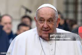 1,659 Pope Francis Statue Stock Photos, High-Res Pictures, and Images