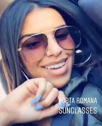 Portaromanasunglasses Publications Facebook