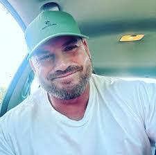 Mark Robillard's Instagram, Twitter & Facebook