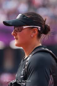 Valerie Adams of New Zealand l…