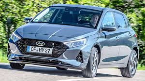 We hope you enjoy this detailed walk around of this amazing hyundai accent hatchback. 2020 Hyundai I20 Premium Hatchback India Launch By October New Photos