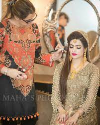 Pin By Sana Khan On Bridal S Bridal Dresses Pakistan Pakistani Wedding Outfits Pakistani Bridal Wear