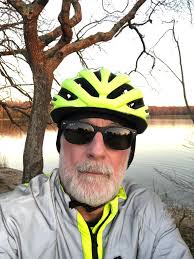 My replacement Moof arrived (the first one would not charge) sooner than  expected and works great. But I think I need a rear view mirror. Anybody  else installed a mirror