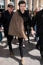 Harry styles makes petrol pit stop during one direction hiatus. Harry Styles Fashion Story In Photos 2012 2021 Lots Of Shirts Jeans Boots Glamour Uk