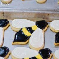 A concept of a bee during development. Bumble Bee Sugar Cookies Ashlee Marie Real Fun With Real Food