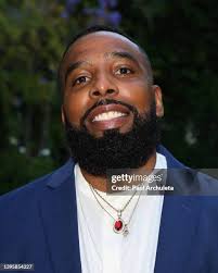 Former NFL Player Chris Ivory and Nicole Norman attend the retirement...  News Photo