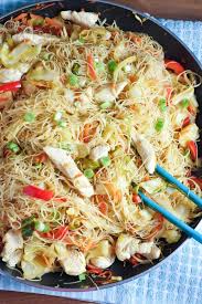 Easy Pancit Noodles And Veggies Recipe Pancit Recipe Pancit Noodles Pancit