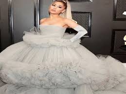 Ariana grande birthday ariana perfume dangerous woman tour ariana grande pictures show themed cakes birthday cakes cake ideas. Ariana Grande Throws Herself 27th Birthday Party