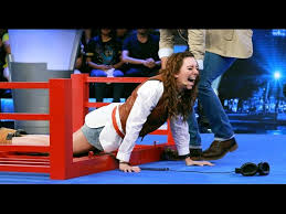 Lunes a jueves, 8:00 p.m por @micanal5. Me Caigo De Risa En Mecaigoderisa Si Hay Trancazos Youtube