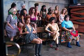 This list includes shows that are primarily set in and around the los angeles area. 22 Los Angeles Centric Tv Shows To Binge While Social Distancing