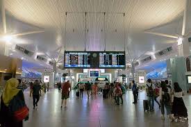 Ground team red unveils malaysia's first. Ground Team Red Opens Fully Digital Airport Control Centre At Klia2