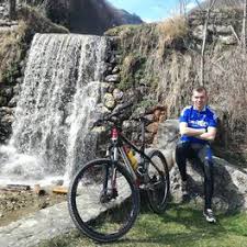 Our favorite cycling tours in Boița