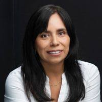 Lauren Moskowitz's Instagram, Twitter & Facebook