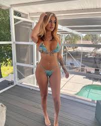 Malu Trevejo Nude Topless Bikini OnlyFans Set Leaked (8) | InfluencerChicks