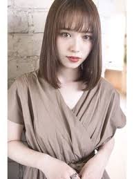 2021年冬 violet 切りっぱなし 色気鎖骨ボブディーのヘアスタイル biglobe beauty ヘアスタイル 髪型 ボブ ストレート 髪型