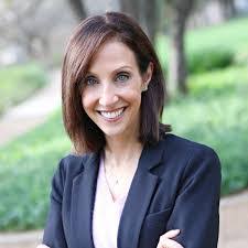 Samantha Rist's Instagram, Twitter & Facebook