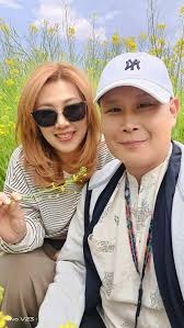 Steven TA Weng Seng đã thêm một ảnh...