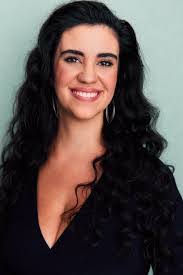 Veronica Shea's Instagram, Twitter & Facebook