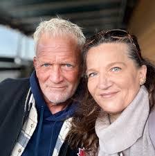 Lori Odum's Instagram, Twitter & Facebook