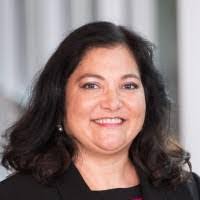 Laurie Jamieson's Instagram, Twitter & Facebook