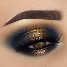Black And Gold Halo Eye Makeup Gorgeous Abh Prism Palette Look Goldsmokeyeye Makeupforhazeleyes Anastasiabeverlyhills Prismpalette Ad Halo Eye Makeup Dramatic Eye Makeup Dramatic Makeup