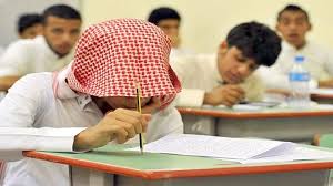استبدل لفظ الجلالة بكلمة الشيطان معلم سعودي يعتدي على الذات الإلهية صورة طردت لجنة من السعودية التعليم المعلمين www al student exam education sites